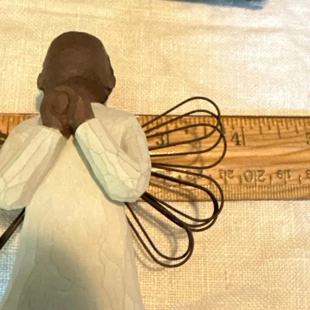Willow Tree “Angel of the Spirit” • 2001 • 4.5” Figurine